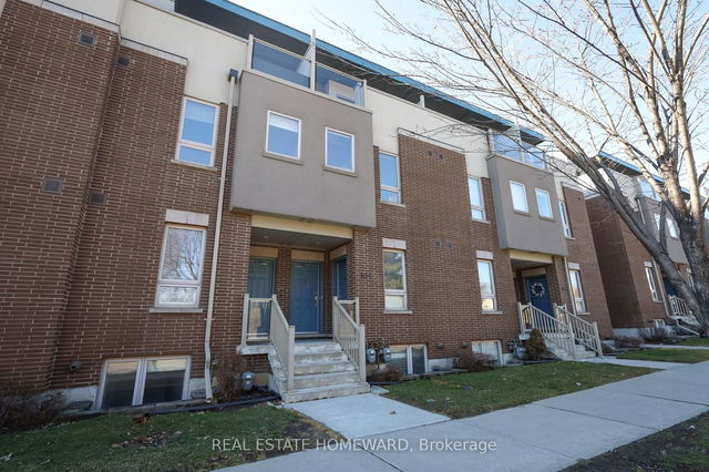 4 - 104 Caledonia Park Road