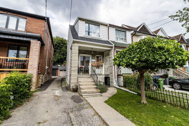 227 Silverthorn Avenue