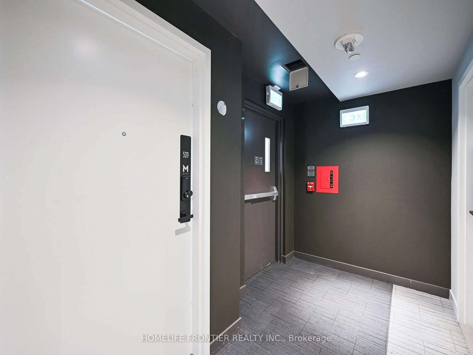 Listing Image 7
