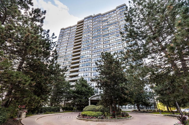 2204 - 24 Hanover Road