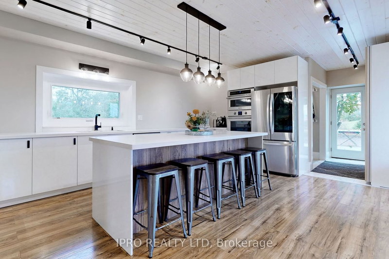 18161 Heart Lake Rd, Caledon, L7K 2A4 | Image 3