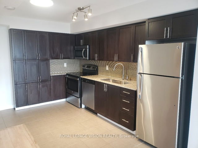 1301 - 830 Lawrence Avenue