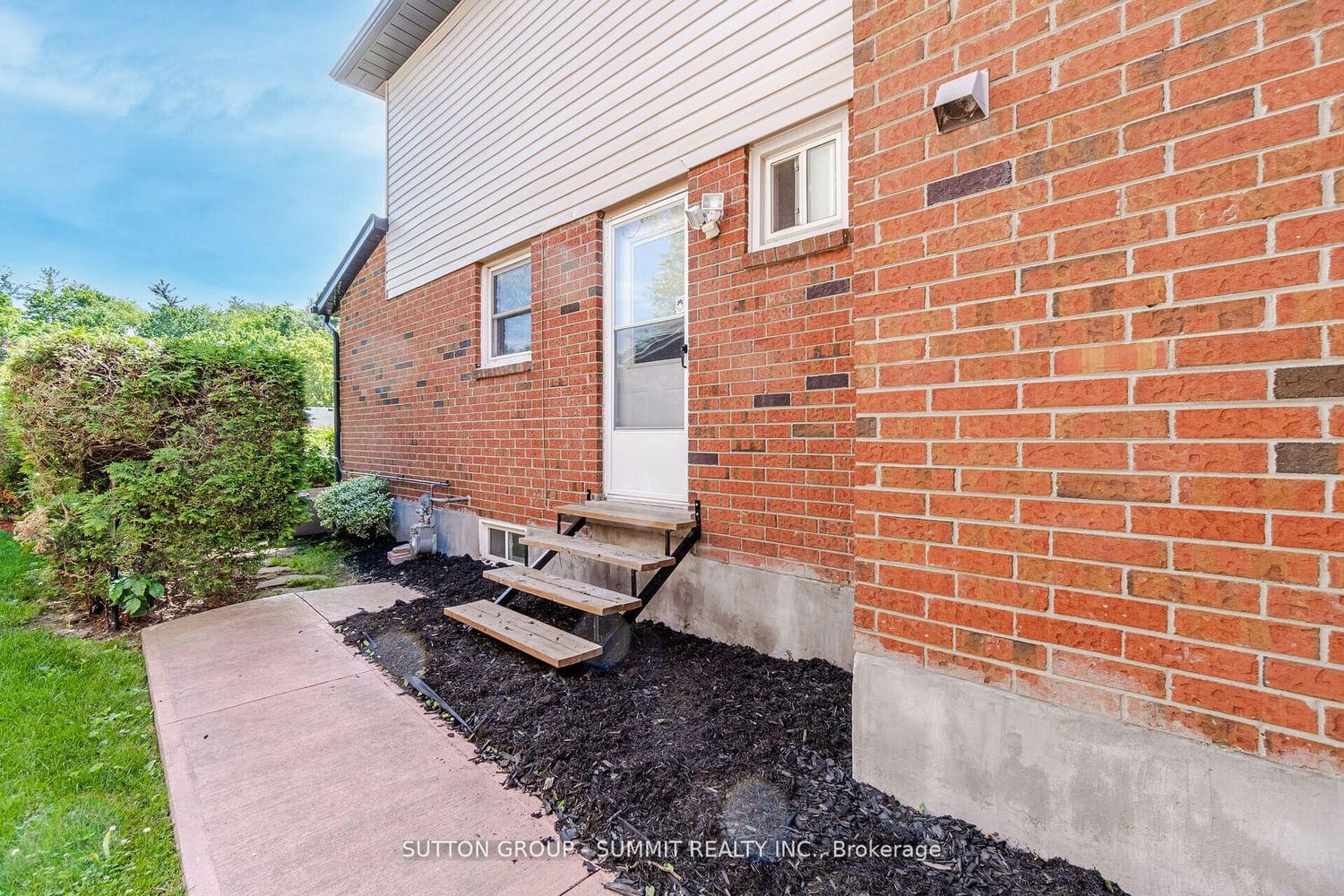 Listing Image 37
