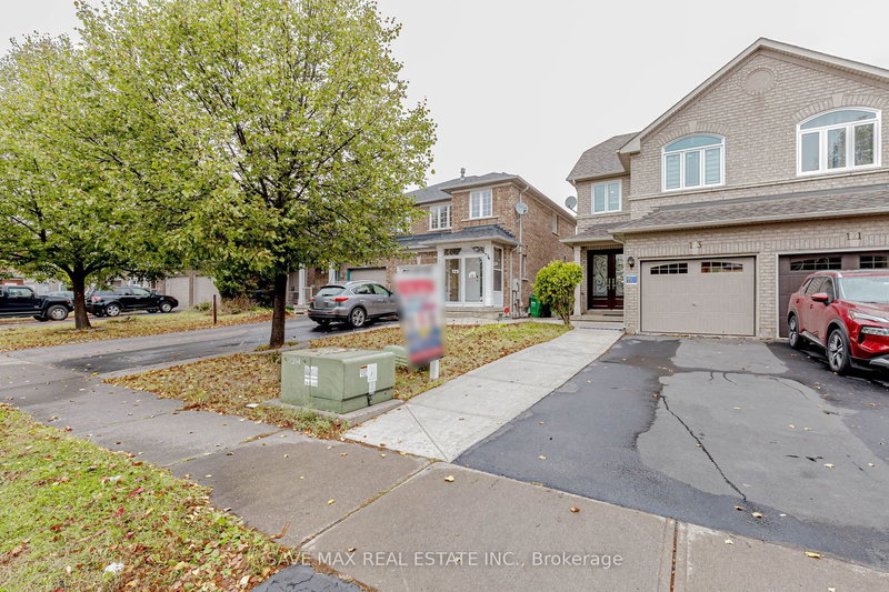 123 Morningmist St, Brampton, L6R 2A9 | Image 3