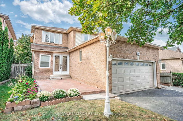 74 Mullis Crescent