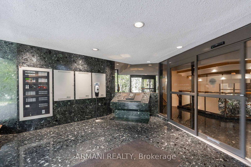 2211 - 2000 Islington Ave, Toronto, M9P 3S7 | Image 3