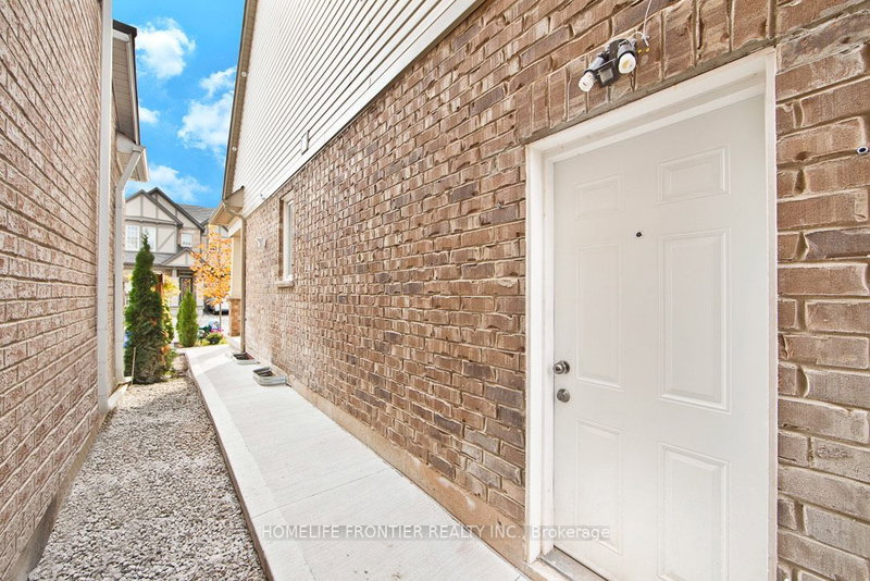 Bsmnt - 307 Hinton Terr, Milton, L9E 1C8 | Image 2