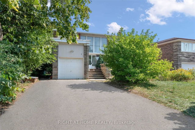 7 Bolingbroke Road