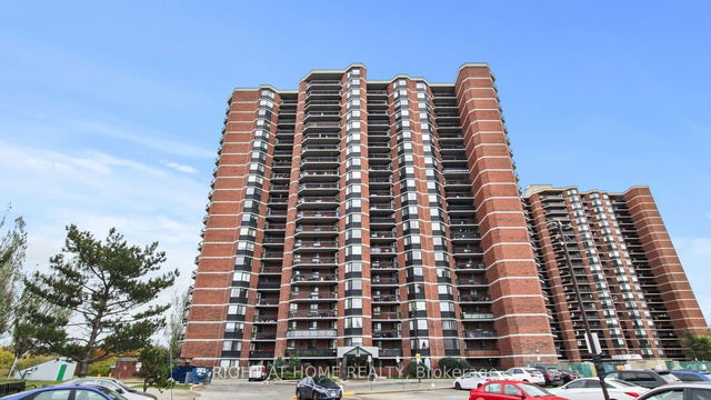 1810 - 236 Albion Road