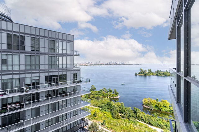 1601 - 59 Annie Craig Drive