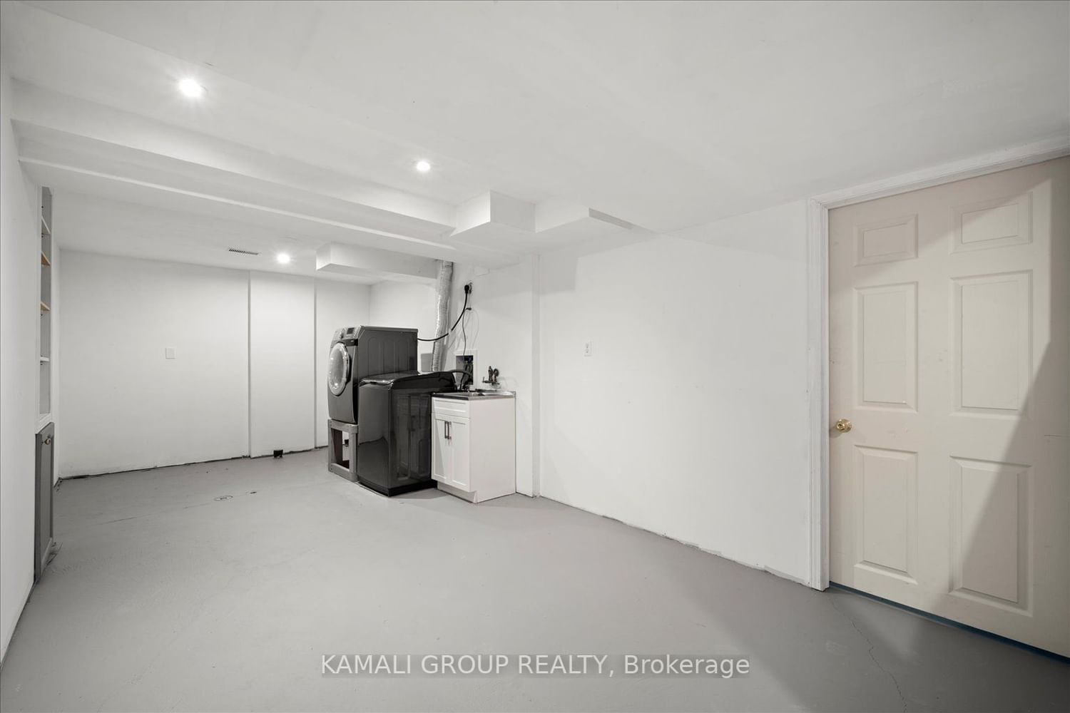 Listing Image 30