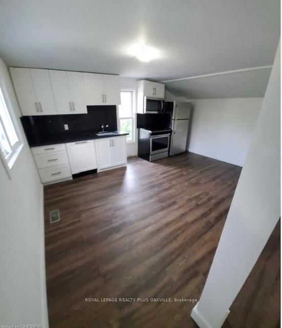 4 - 564 Lyons Lane, Oakville, L6J 2Y1 | Image 2