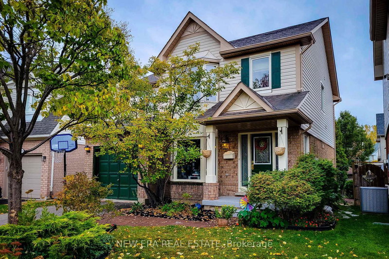 5147 Ravine Cres, Burlington, L7L 6N3 | Image 3
