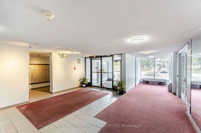 608 - 25 Kensington Road