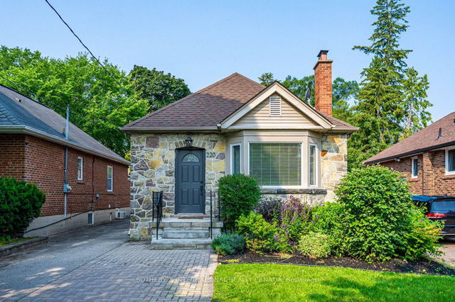 220 Prince Edward Drive