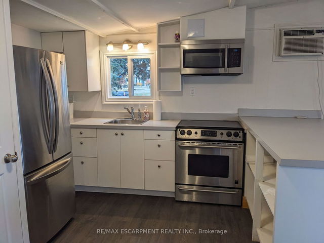 #24 - 3233 Derry Road