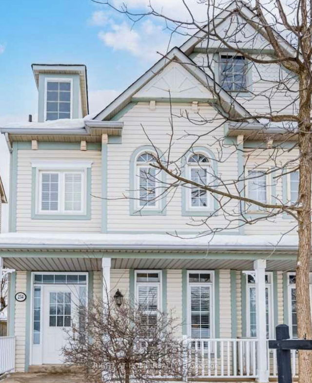 254 Glenashton Drive