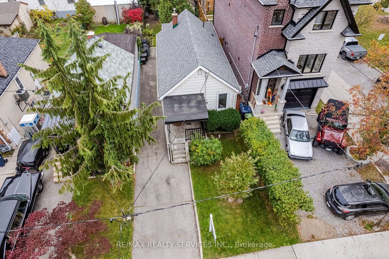Listing Image 3