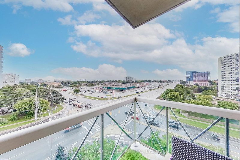 705 - 1359 Rathburn Rd E, Mississauga, L4W 5P7 | Image 3