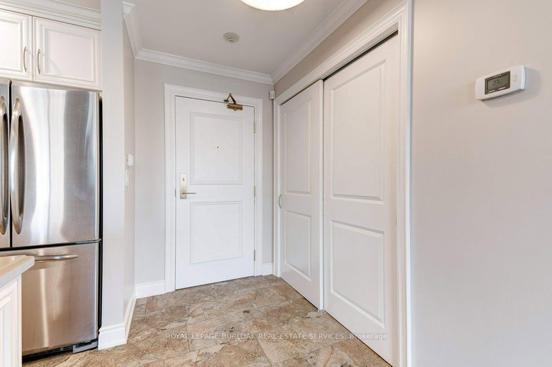 506 - 399 Elizabeth St, Burlington, L7R 0A4 | Image 3