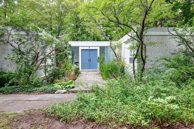 2411 Hammond Road