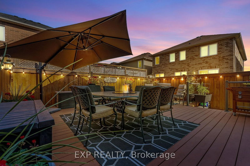 313 Bessborough Dr, Milton, L9T 7T1 | Image 2