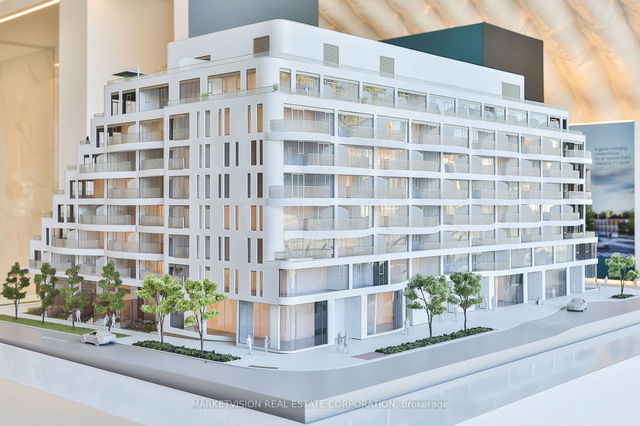 318 - 689 The Queensway N/A