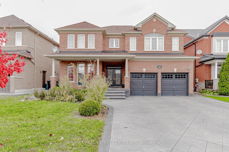 30 Rampart Dr, Brampton, L6P 2Z1 | Image 2
