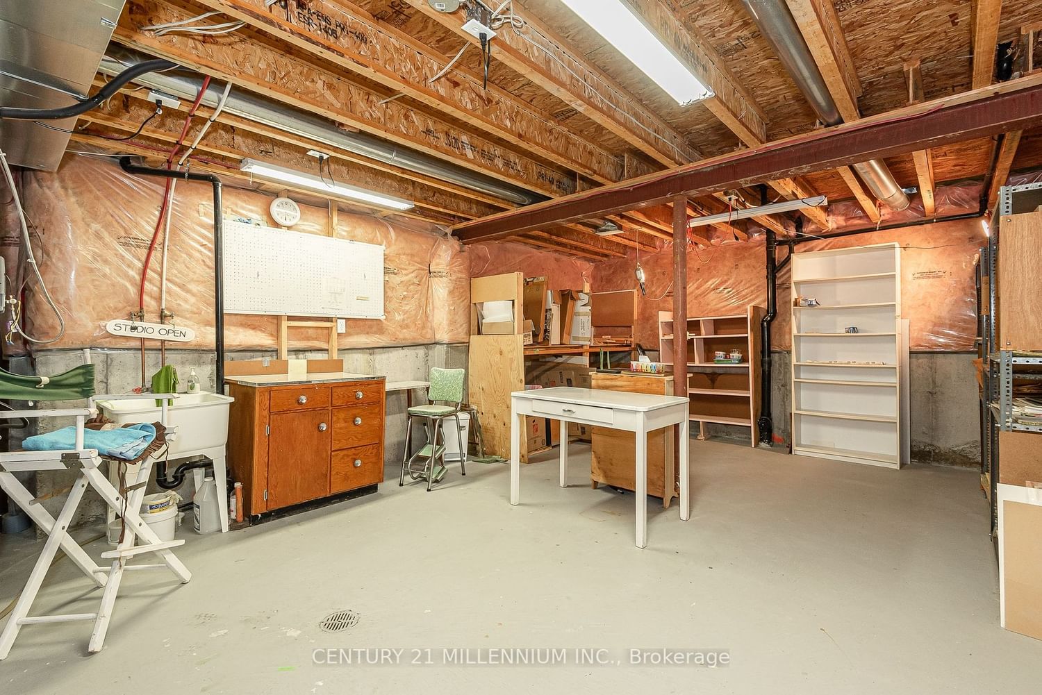 Listing Image 37
