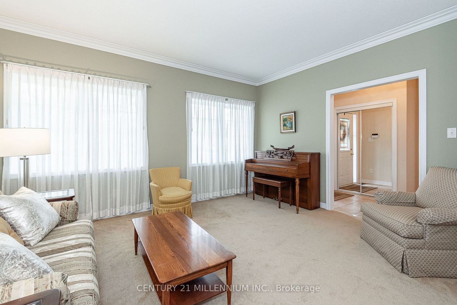 Listing Image 7