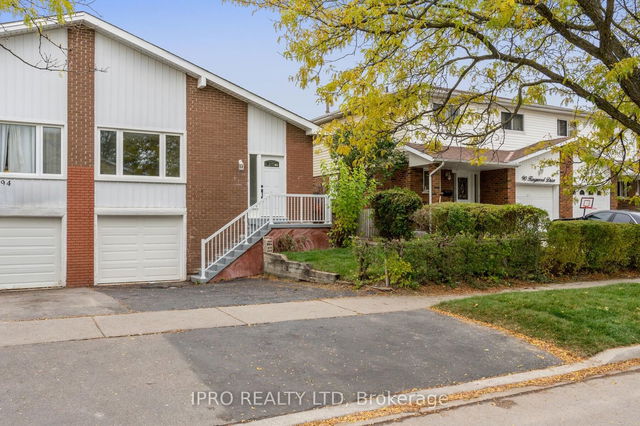 92 Kingswood Drive