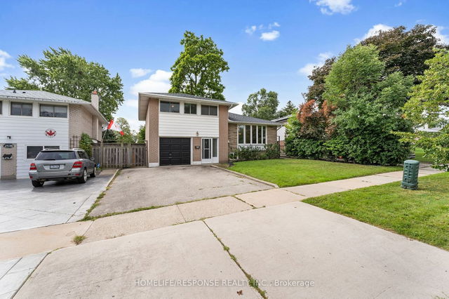 2544 Chalkwell Close