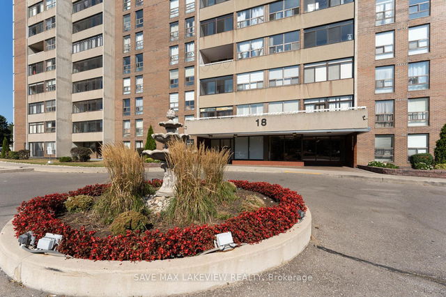 #104 - 18 Knightsbridge Road