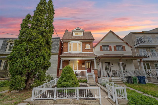 45 Bartlett Avenue