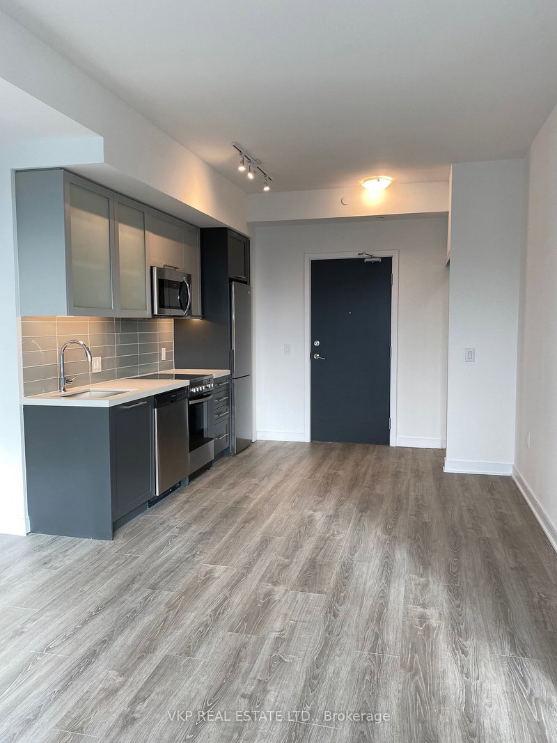 811 - 25 Neighbourhood Lane, Toronto, M8Y 0C4 | Image 3