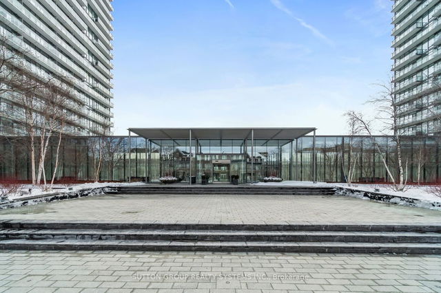1402 - 105 The Queensway N/A