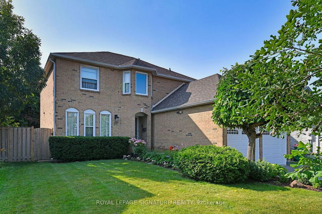 24 Lombardy Crescent