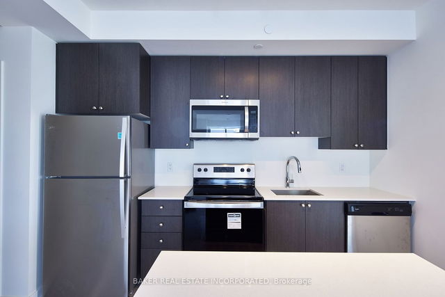 214 - 10 Wilby Crescent