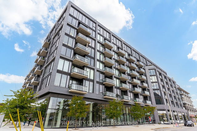 702 - 7 Smith Crescent