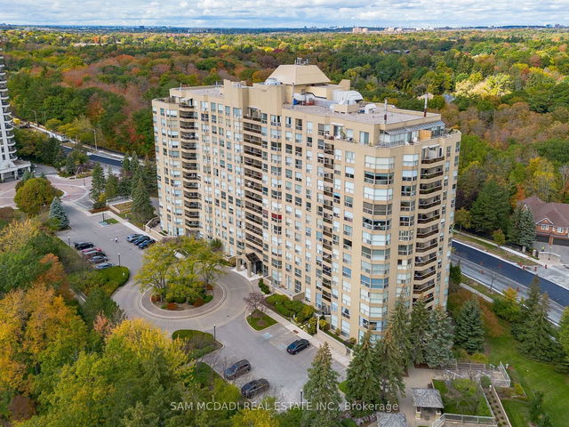 811 - 1800 The Collegeway N/A