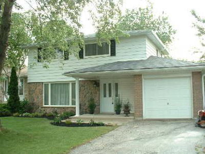 Detached House sold at 54 Roberts Crescent, Brampton, Ontario, L6W1G8 - Brampton East - MLS: W726229
