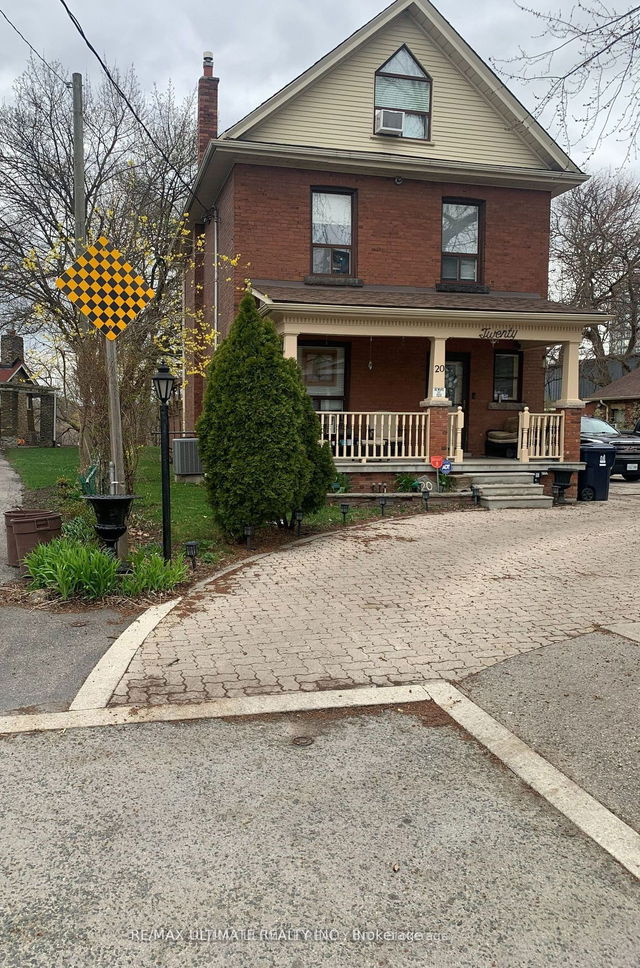 20 Victoria Avenue