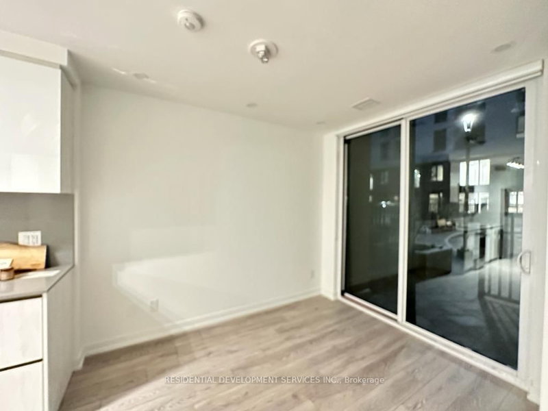 131 - 11 Maryport Ave, Toronto, M3M 0E2 | Image 3