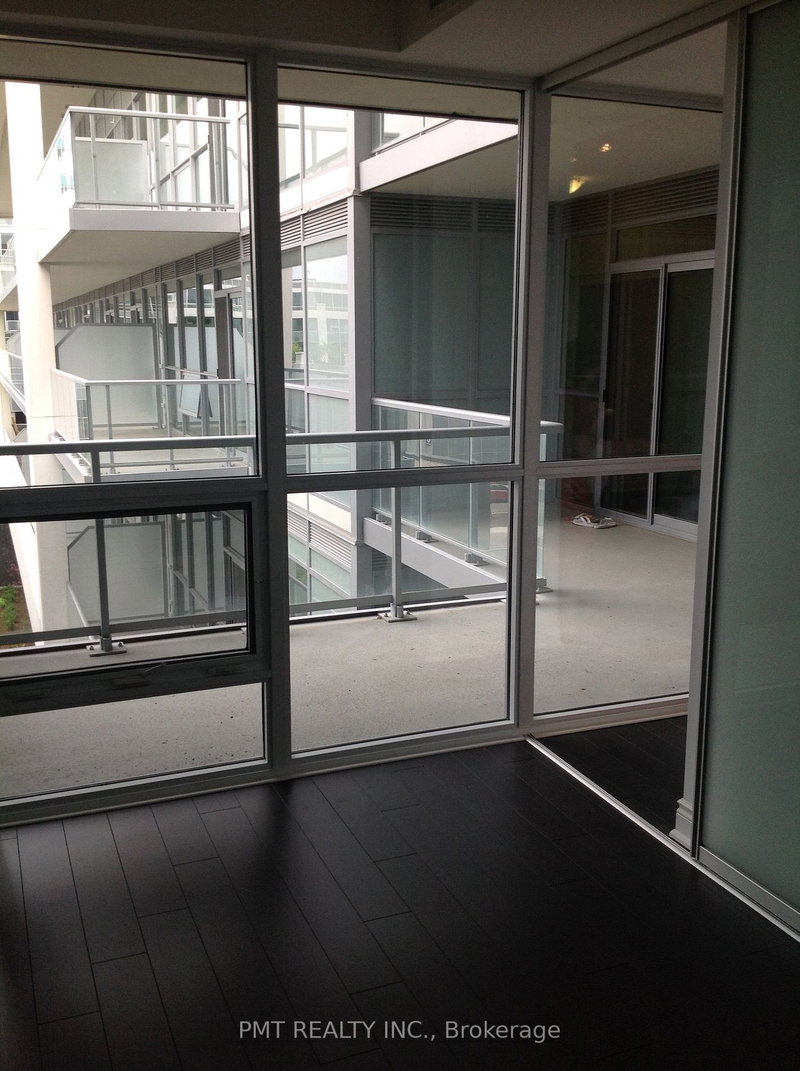 Room1