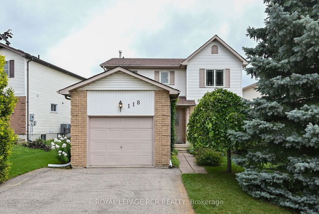 118 Courtney Crescent