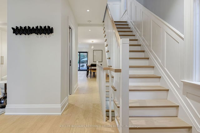 21 Jackson Avenue