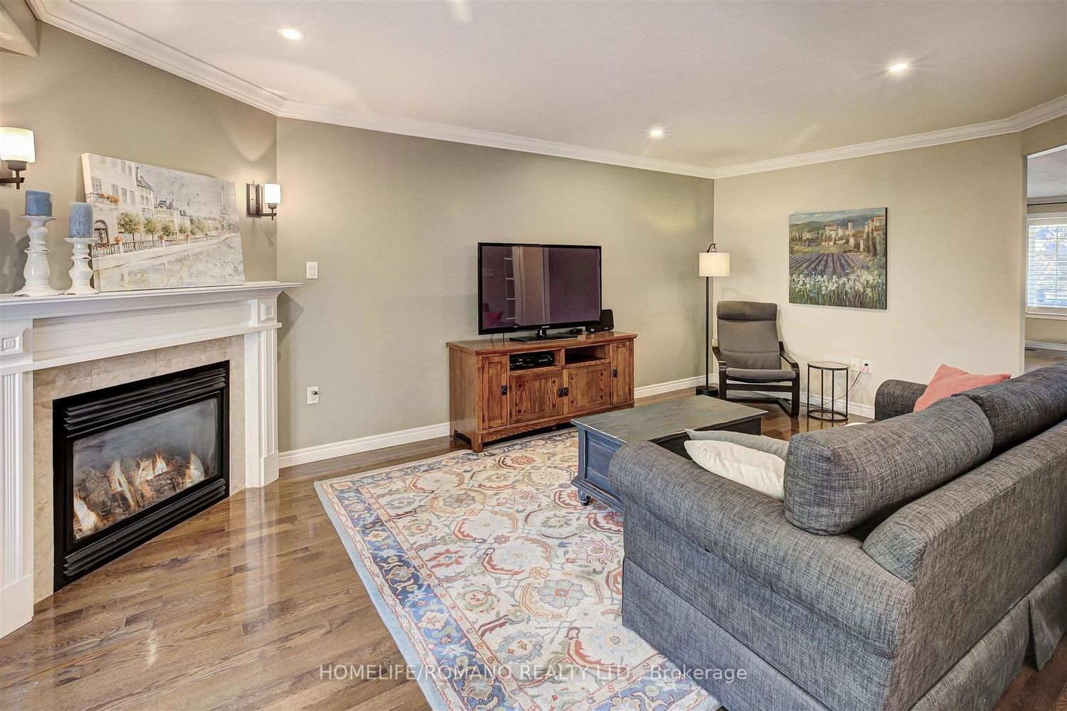 Listing Image 15