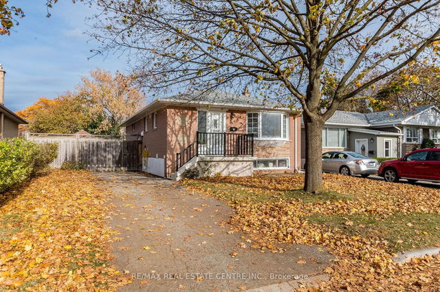 14 Ridgetop Avenue