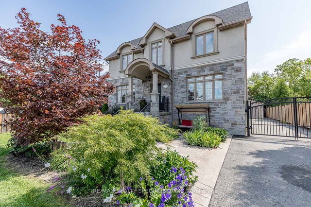 21 Pleasant Home Boulevard