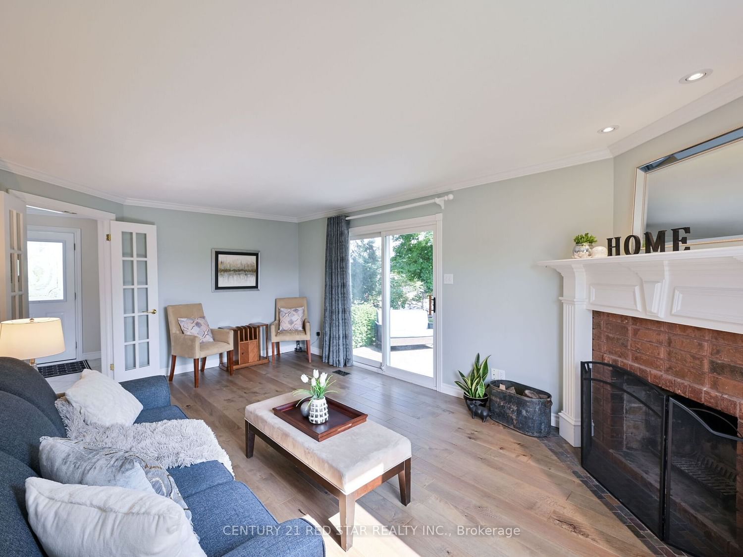 Listing Image 7